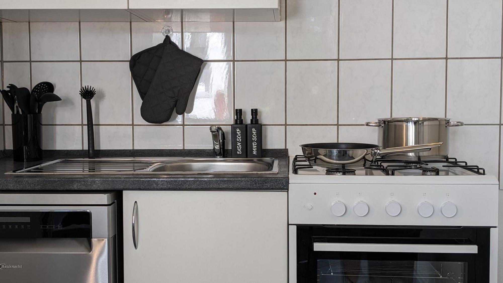 Tt Living Apartments Bonitas & Divinitas I 2 Schlafzimmer I Kueche I Vollbad I Waschmaschine Rellingen 외부 사진