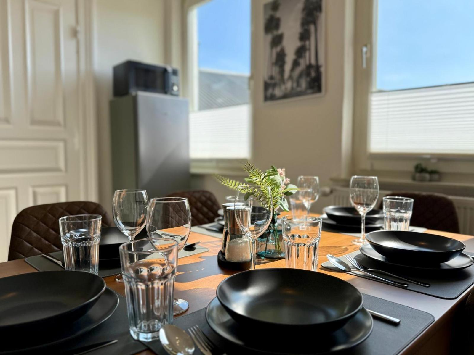 Tt Living Apartments Bonitas & Divinitas I 2 Schlafzimmer I Kueche I Vollbad I Waschmaschine Rellingen 외부 사진